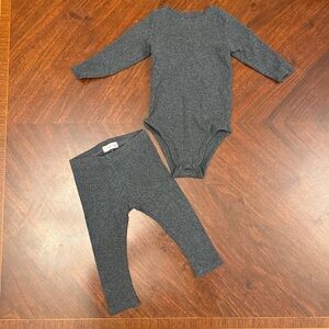 Lil legs Gray Infant/Toddler Knit top and Bottom - Gray